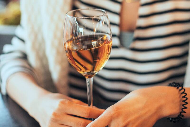 Este fin de semana, varios eventos en la capital estarán enfocados en esta bebida. Créditos: Pexels.