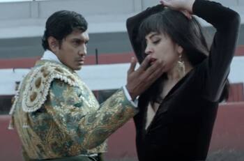 “Gracias por tu mensaje y tu proceder”: Tenoch Huerta agradece a Mon Laferte invitarlo a su reciente videoclip