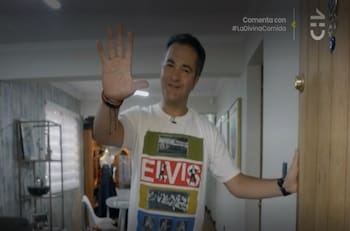 Con muchos objetos simbólicos: Así es la casa de René de la Vega