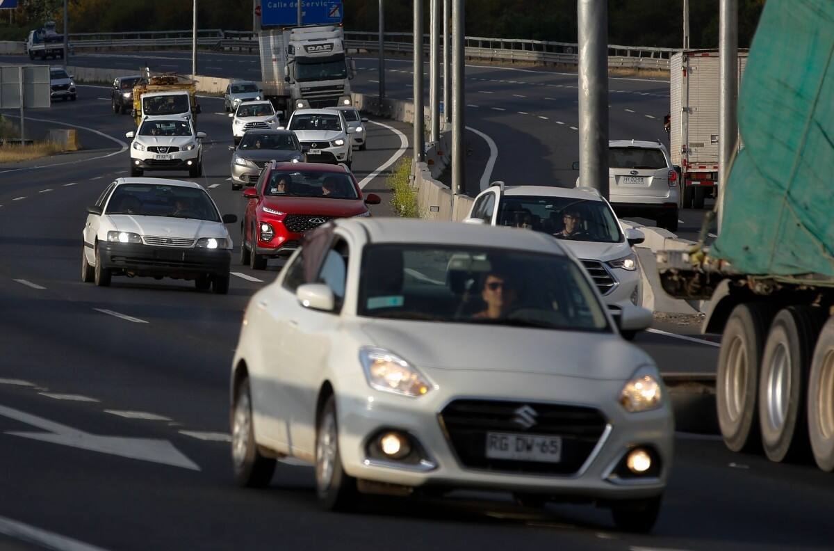 VIDEO | Fin de semana largo: Alta congestión en Ruta 5 Sur por accidentes de tránsito