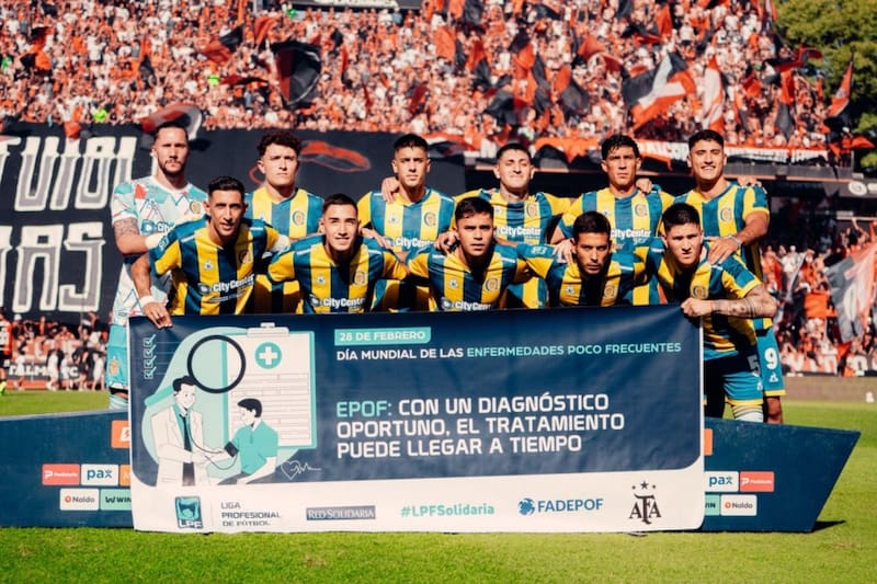 Vicente Pizarro en la formación titular de Central, para el partido ante Newell's Old Boys. Foto: Rosario Central en Instagram.