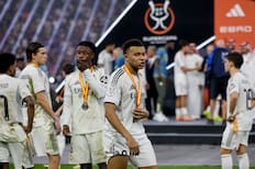 El Barça responde duro a polémico gesto de Mbappé tras la final de la Supercopa: “Debían estar muy jodidos”