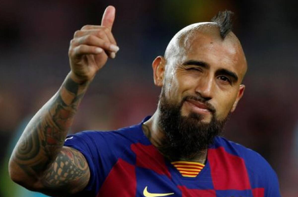 Arturo Vidal será suplente en el duelo del Barcelona ante Getafe