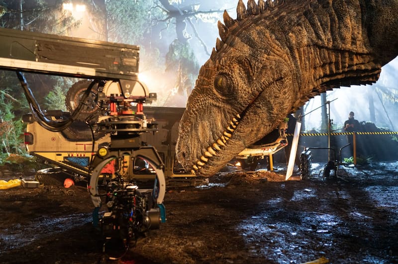 "Jurassic World: Dominion" trata de la convivencia de humanos con dinosaurios.