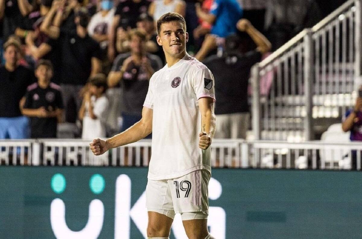 DT de Robbie Robinson lo calificó como una "gran amenaza" tras su nominación a La Roja