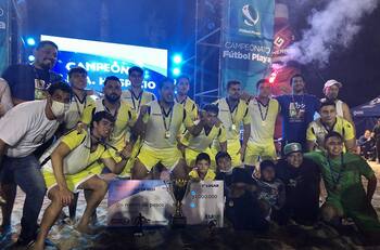 Increíble: Concejal electo por Iquique será entrenador en la Copa Libertadores de fútbol playa