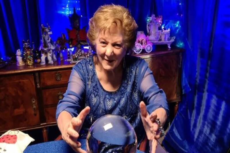 Revisa las predicciones de Yolanda Sultana en amor, dinero y salud para este 1 de abril