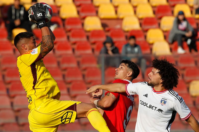 Brayan Cortés bromeó con la situación de Maximiliano Falcón.