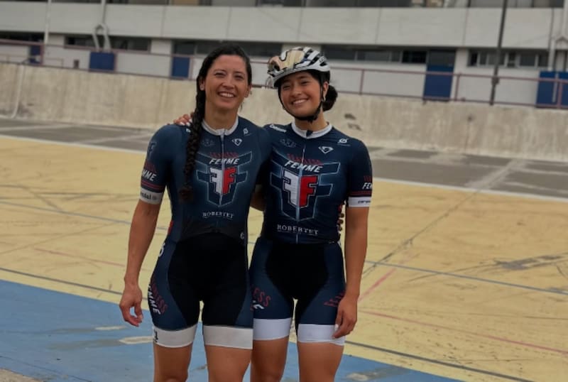 y Javiera Garrido, ciclistas nacionales.
