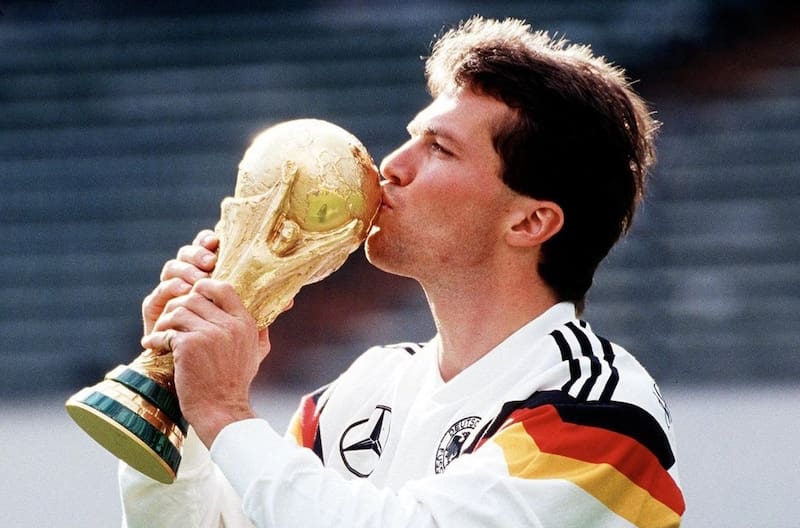 El alemán estará expectante al duelo ante España por los cuartos de final. Créditos:@lotharmatthaus10.