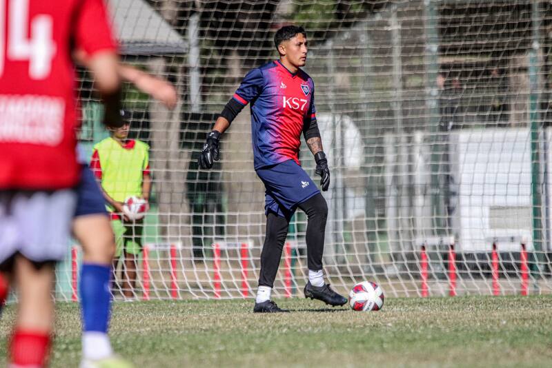 en su primer partido amistoso con Huachipato enfrentando a un equipo de ANFA.