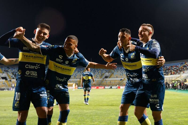 busca un plantel firme para la próxima temporada y ya renovó a una de sus principales figuras. Foto: Agencia Aton.