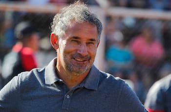 Miguel Ponce: “Me saco el sombrero ante Charles Aránguiz; me parece increíble. Si él quiere puede jugar hasta los 45 años”