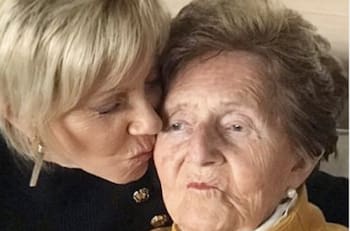 "Se pasa el tiempo volando...": Raquel Argandoña recordó a su madre, Eliana de la Fuente, tras un año de su triste fallecimiento