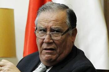 ¿Quién es Jaime Campos, el exministro de Bachelet que se negó a cerrar Punta Peuco?