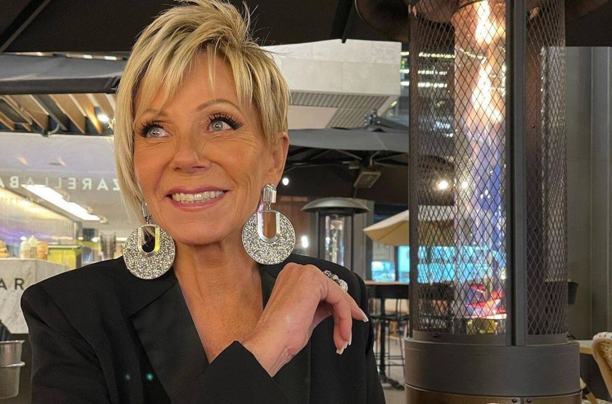 "Brilla sin importar lo que cueste": Raquel Argandoña se llenó de piropos por su increíble y elegante look