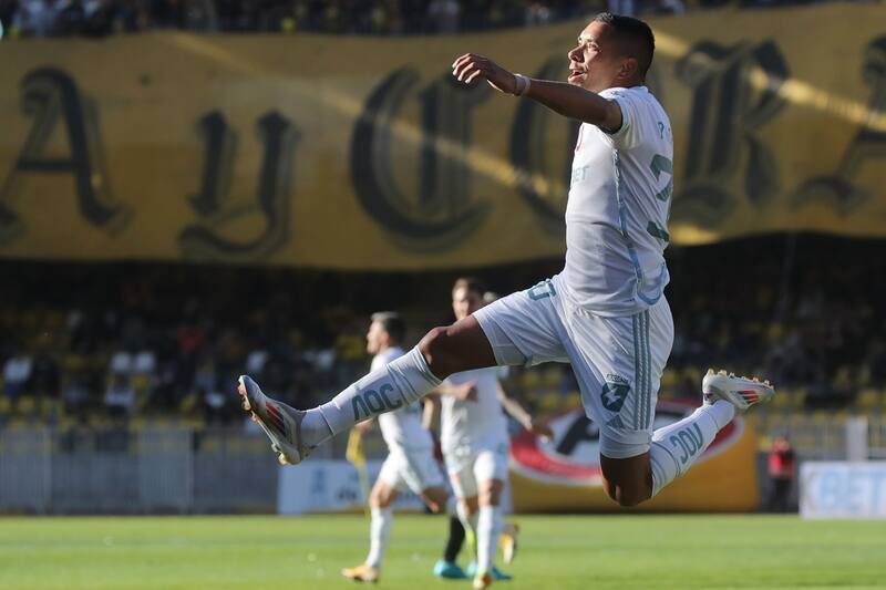 Cristián Palacios le dio el triunfo a la U. Agencia Aton