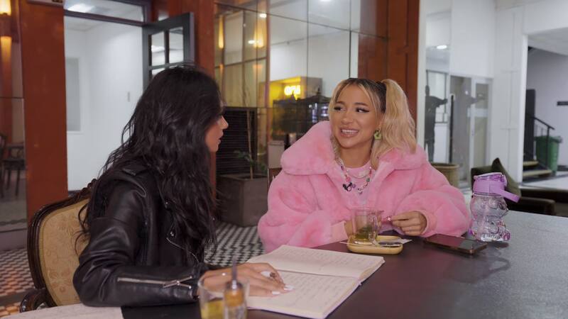 Princesa Alba y Pamela Díaz en "Sin editar".