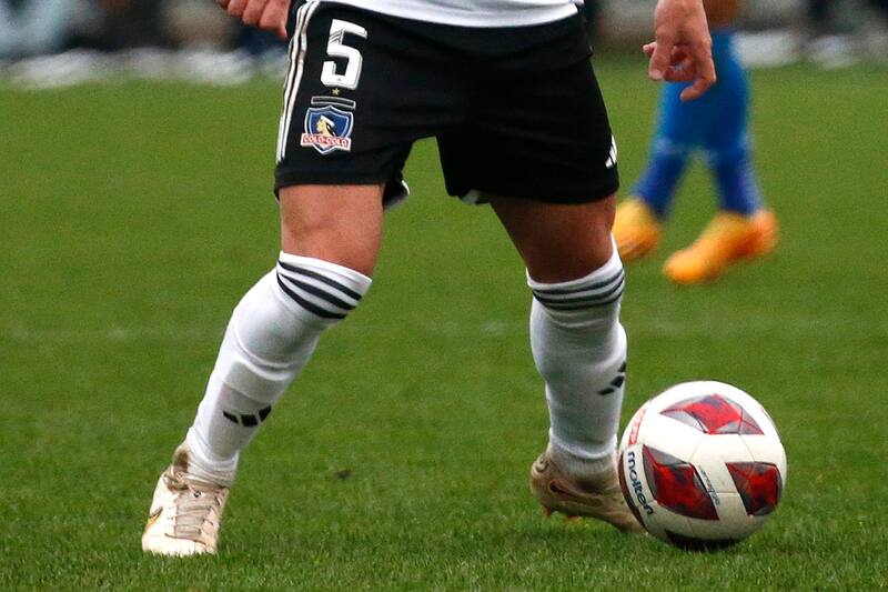 En las medias los jugadores del Cacique lucirán la marca del nuevo sponsor. (Foto: Agencia Aton)