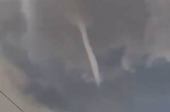 VIDEO | Mira cómo se formó el impactante tornado que azotó a Guamúchil, en México