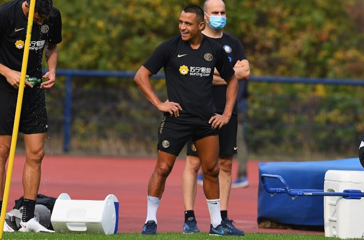 Alexis Sánchez entrenó hoy con Inter y puso en suspenso la gravedad de su lesión