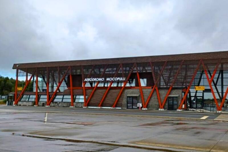 Confirman avance de innovador proyecto en aeródromo de Mocopulli.