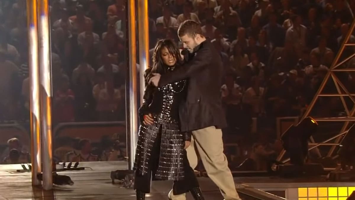 Super Bowl: cómo la polémica presentación de Janet Jackson y Justin Timbarlake llevó a que se creara Youtube