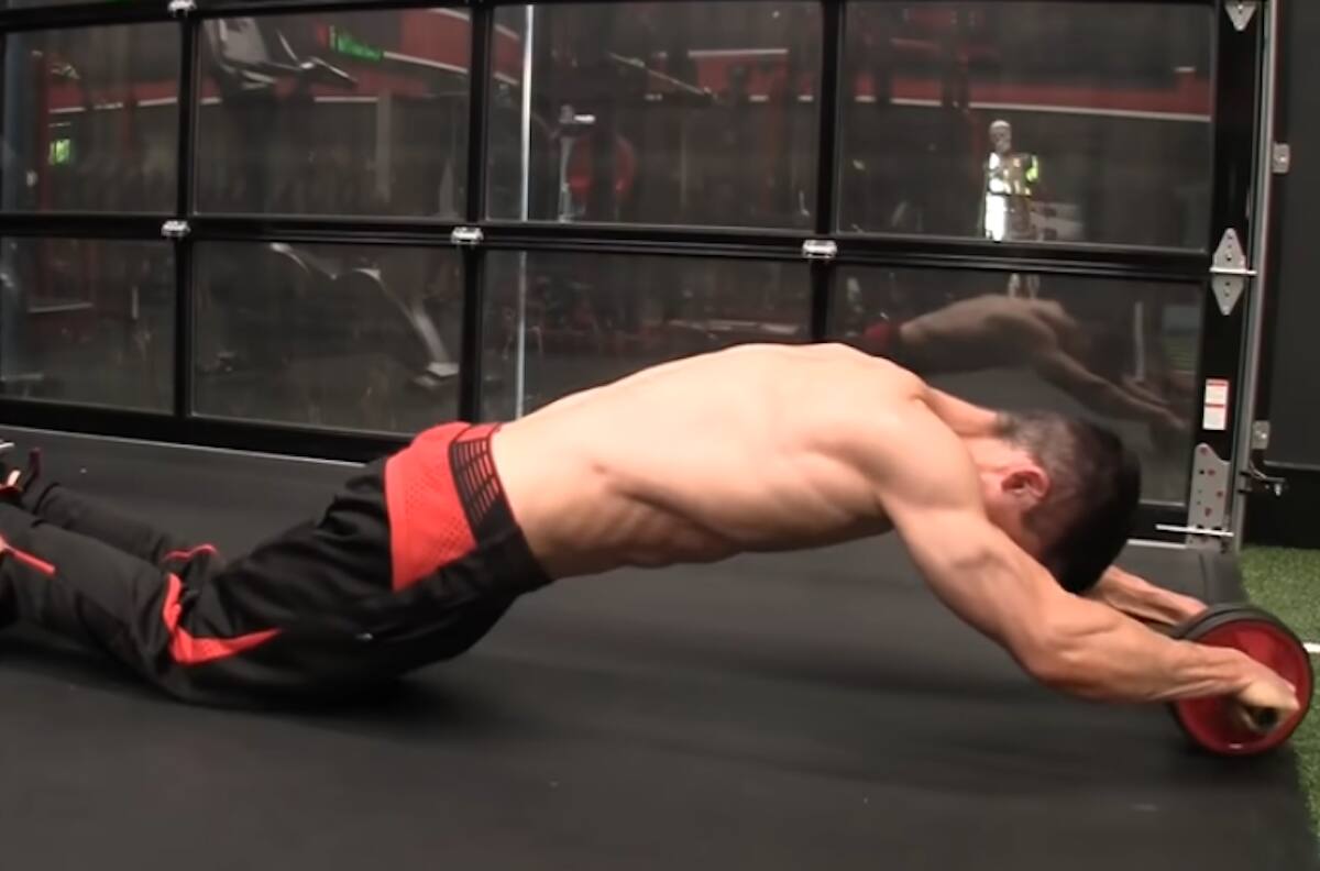 Rueda para abdominales: cómo se utiliza y cuáles son sus ventajas