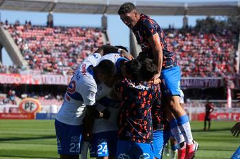 Cristóbal Finch deja la UC y queda a un paso de fichar en equipo de Primera B