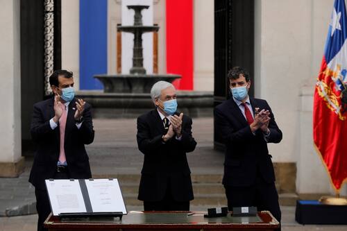 Convención Constitucional: Piñera firma decreto de inicio y le recuerda que su misión no es gobernar ni legislar