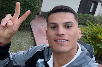 Le robo el corazón a Lucas Cepeda y ya le hace compañía en España: “No necesito nada más”