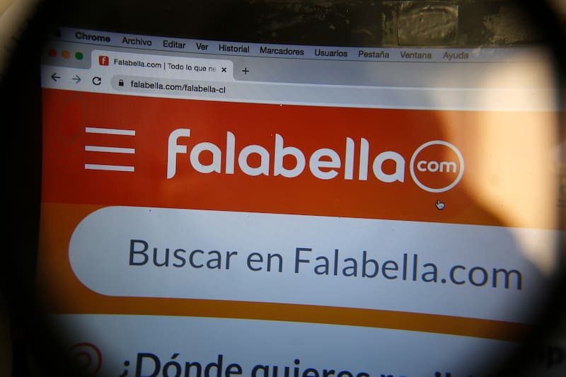 Falabella dispone de bastantes ofertas con precios inferiores a $10.000. Créditos: ATON.