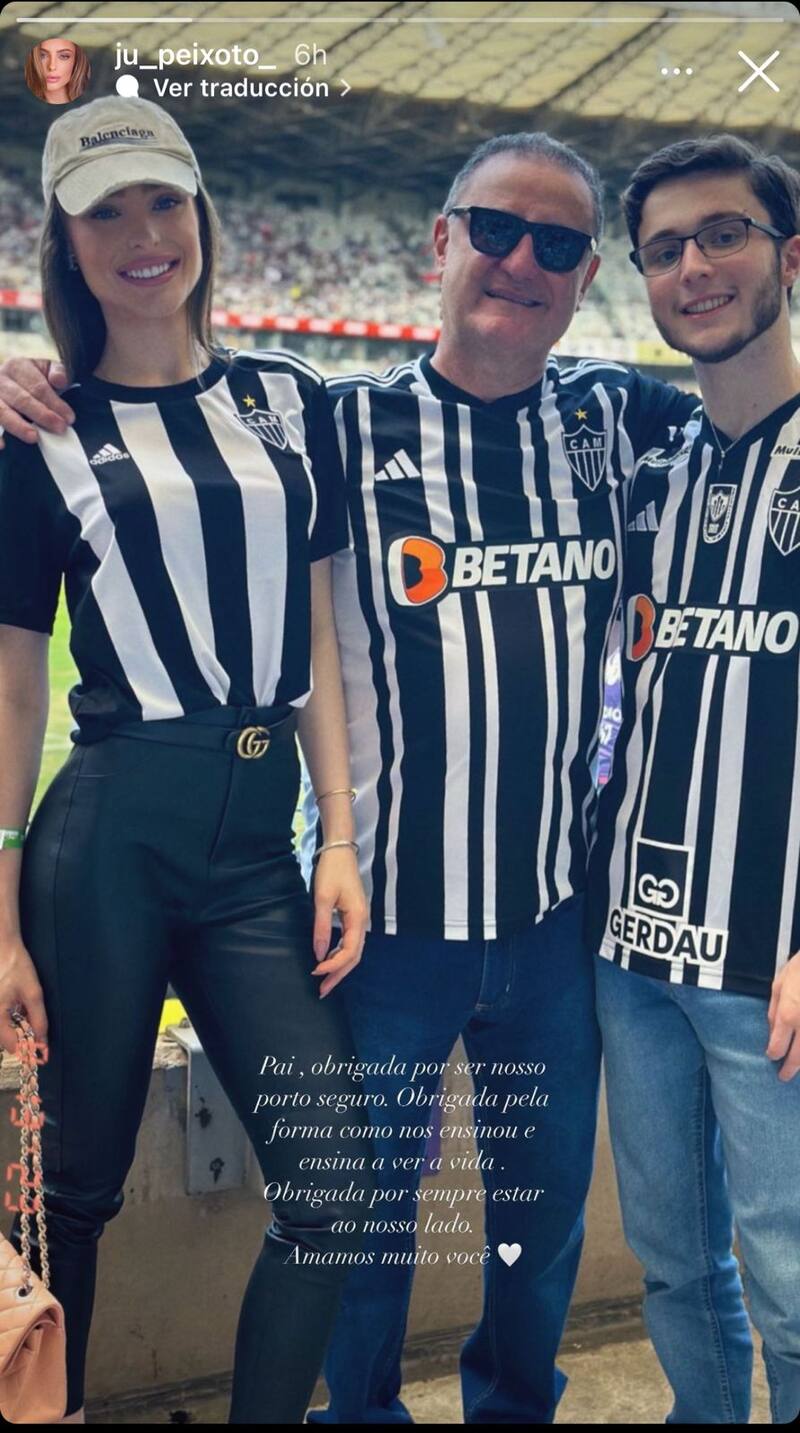 Juliana Peixoto y su familia en el Día del Padre.