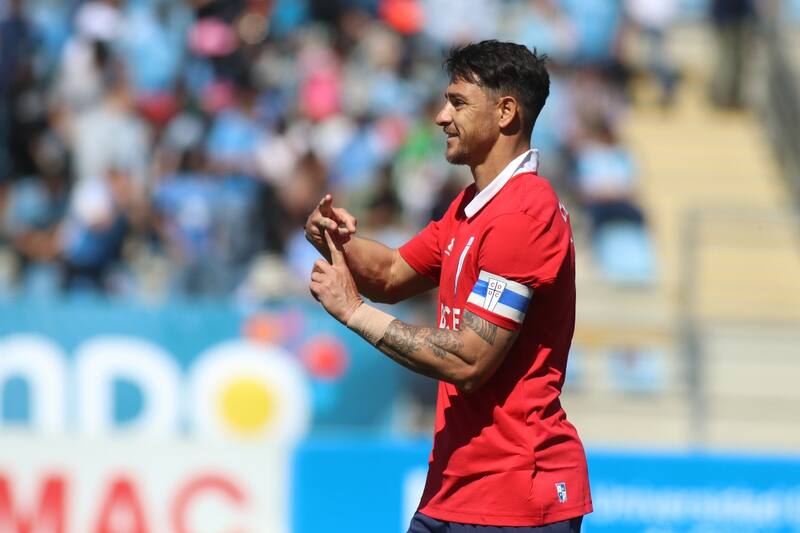 , delantero de Universidad Católica. Foto: Agencia Aton.