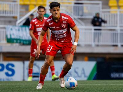 Agónica victoria de Deportes Copiapó para seguir como líder en Primera B