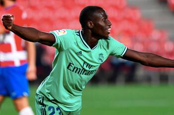 Real Madrid venció al Granada y acaricia el título de La Liga de España