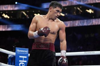 Dmitry Bivol vs Gilberto Ramírez: Hora y dónde ver el súper combate por el título semipesado