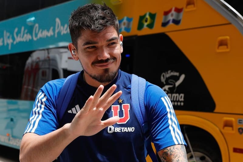antes del partido entre Universidad de Chile y Cobreloa.