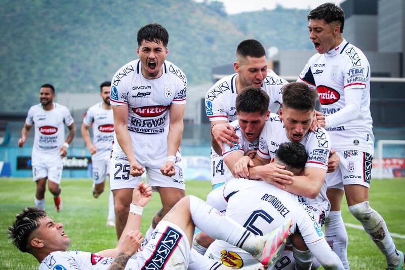 ganó y definirá el título de Segunda División contra Deportes Concepción. Foto: Deportes Melipilla