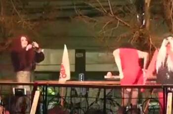 “Y todavía no nos pagan las miserables..." Las Indetectables reclaman que aún no reciben la paga por su show en Valparaiso