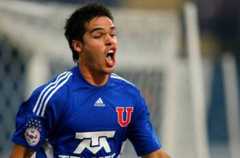 ¿Qué fue de Nicolás Larrondo, olvidado héroe azul en el curioso Clásico Universitario del 2009?