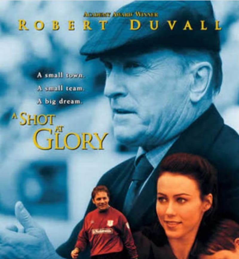 "A Shot of Glory" se tituló la película que el recientemente desaparecido actor personificó a un entrenador de fútbol.