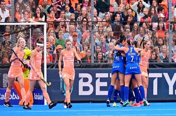 VIDEO | Las Diablas siguen haciendo historia: le marcaron un gol a las actuales campeonas del mundo