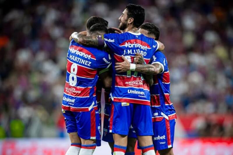 enfrenta a Colo Colo. Foto: @martinlucero7