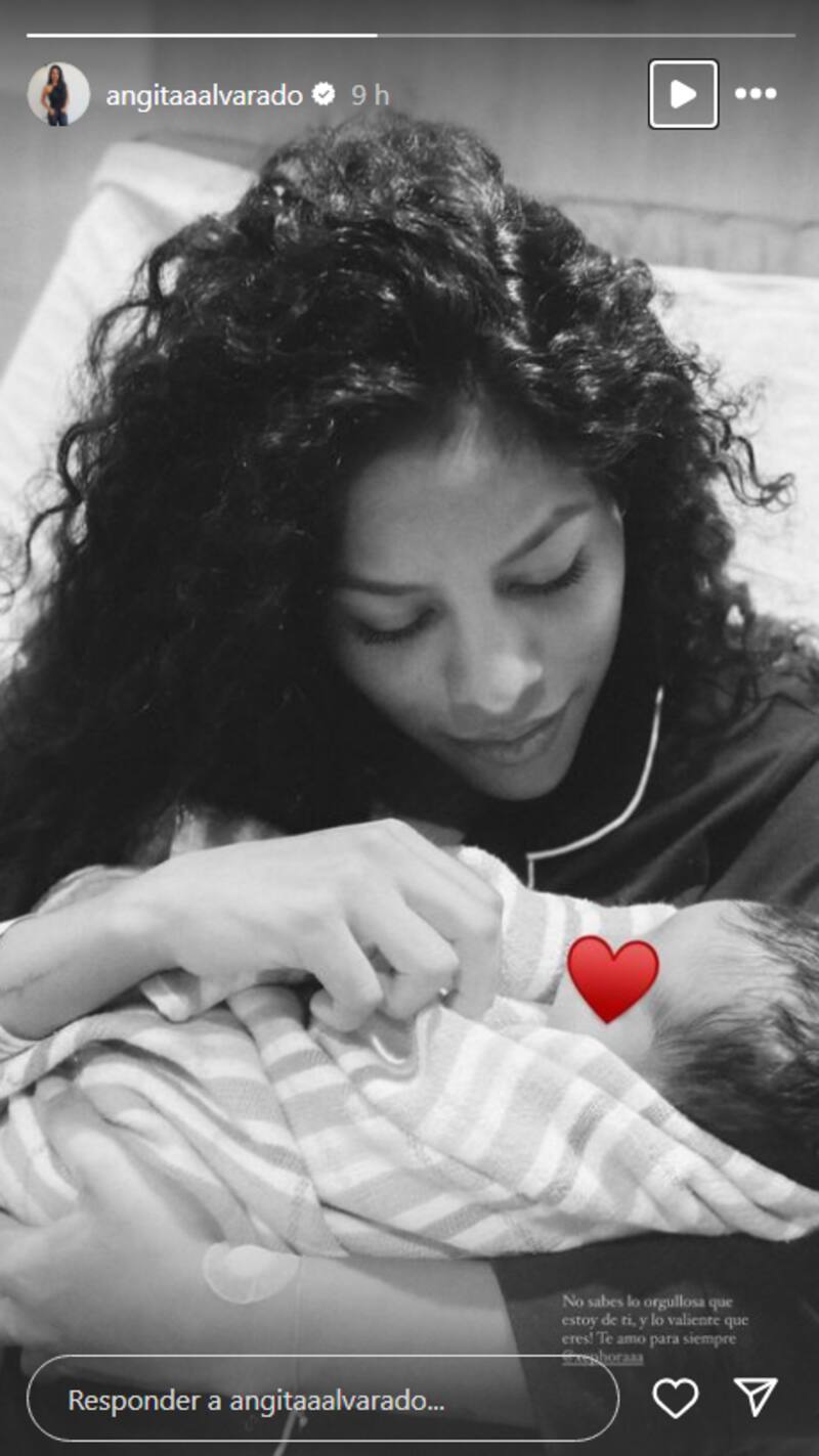 Xephora recibió un saludo de su hermana, Angie Alvarado.