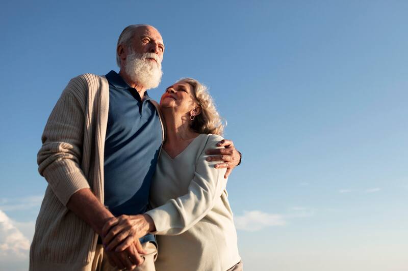 Las cajas de compensación cuentan con múltiples ayudas y beneficios económicos para la tercera edad.