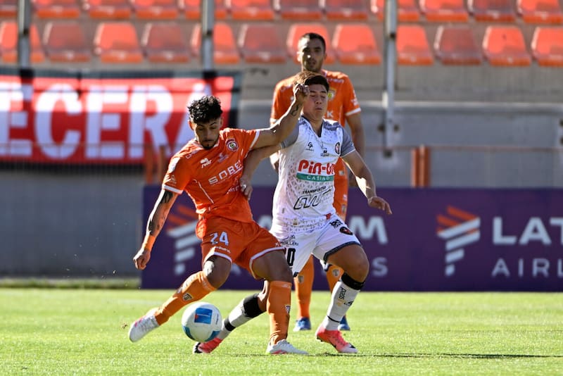 El jugador deja Cobreloa. Foto: Agencia Aton.