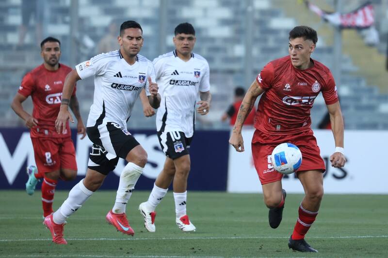 Cristóbal Muñoz ante Colo Colo.