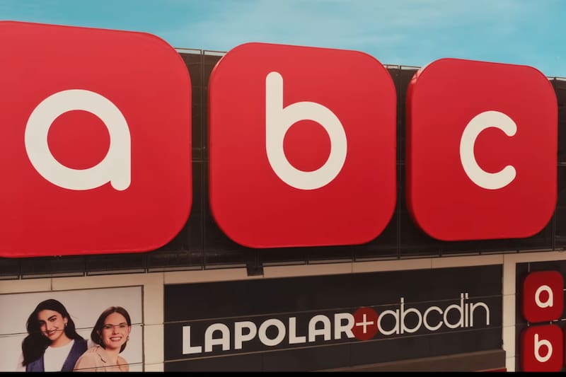 La marca oficializó su cambio de imagen esta semana.