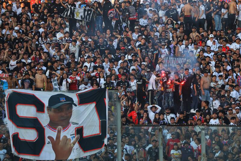 “Los hinchas de Colo Colo me escriben como si me afectara; no entiendo por qué muestran tanto interés en mí”. Foto: Aton.